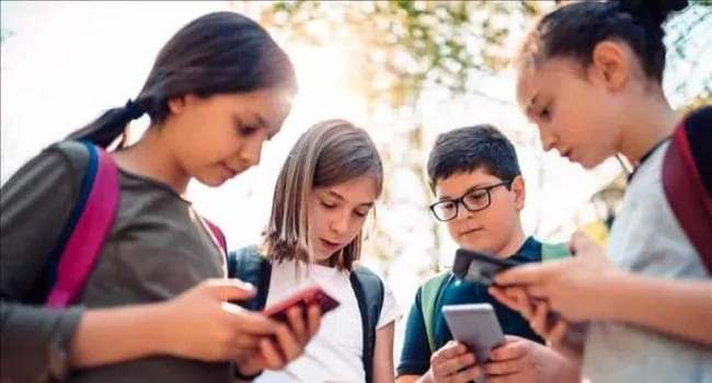 15 Yaş Altına Sosyal Medya Düzenlemesi Geliyor